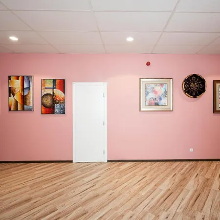 Хостел Hedgehogs Backpackers Hostel Рига