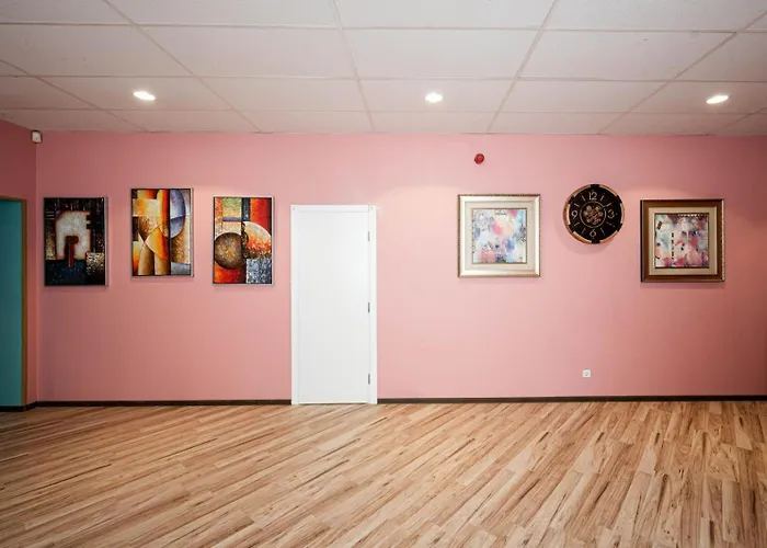 Hedgehogs Backpackers *