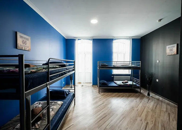 Hedgehogs Backpackers *