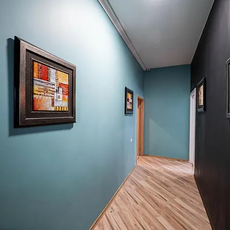 אכסניה Hedgehogs Backpackers