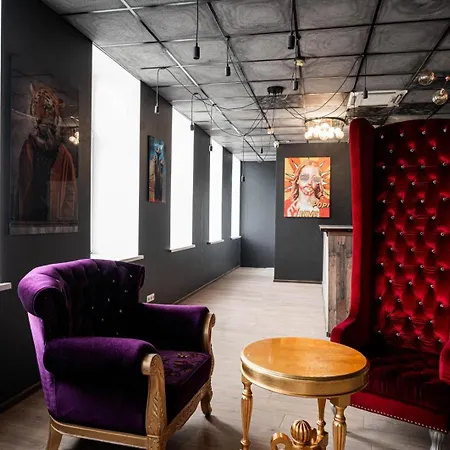 Hedgehogs Backpackers * ריגה